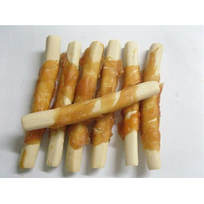 Pamlsok Salač Pałeczka z bawolej skóry owinięta kurczakiem 250 g Pamlsok Salač Pałeczka z bawolej skóry owinięta kurczakiem 250 g