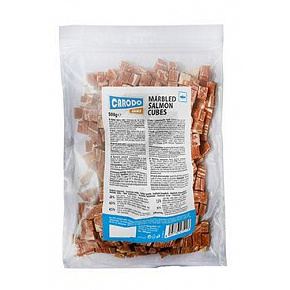 CARODO Pochodzenie psa. Kawałki marmurkowanego łososia 500g